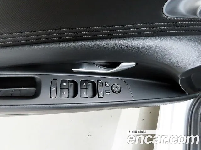 Hyundai Avante — Фото автомобиля 11