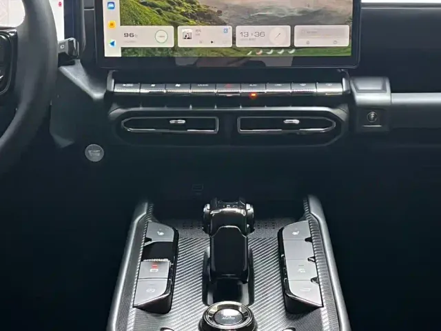 Haval Big Dog — Фото автомобиля 12
