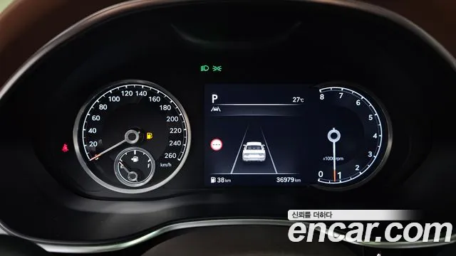 Genesis G80 Бензин 2.5 турбо AWD — Фото автомобиля 8