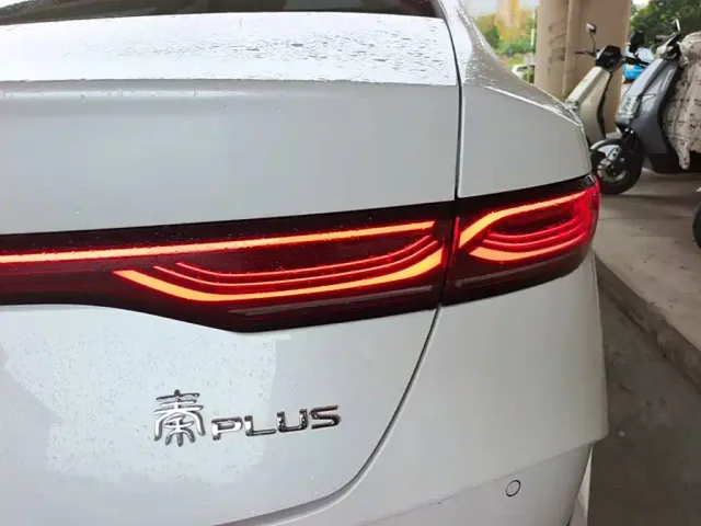 BYD Qin PLUS — Фото автомобиля 7