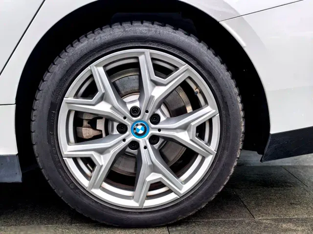 BMW i3 — Фото автомобиля 24