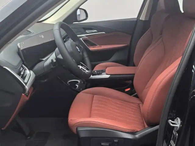 BMW X1 — Фото автомобиля 10