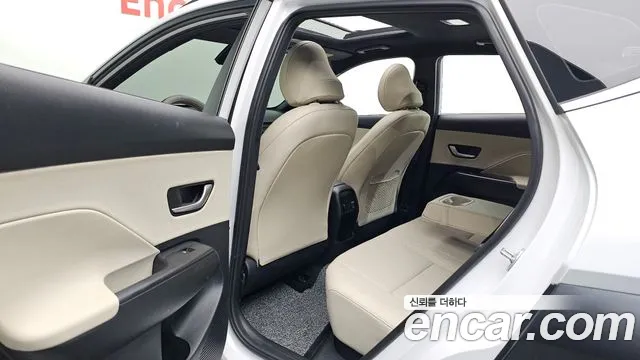 Hyundai Kona — Фото автомобиля 16