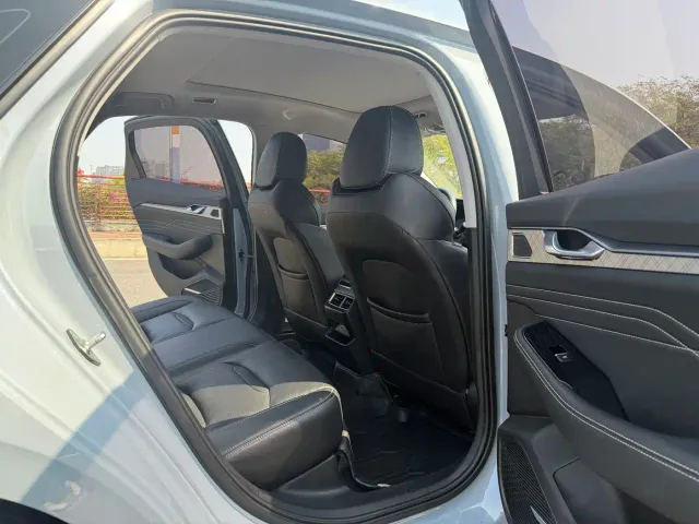 Geely Xingrui — Фото автомобиля 7