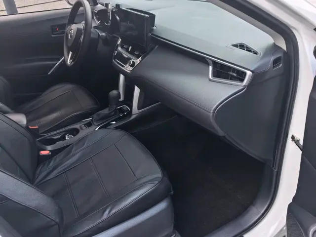 Toyota Frontlander — Фото автомобиля 6