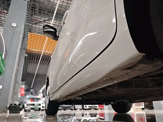 Wuling Hongguang Mini EV — Фото автомобиля 21