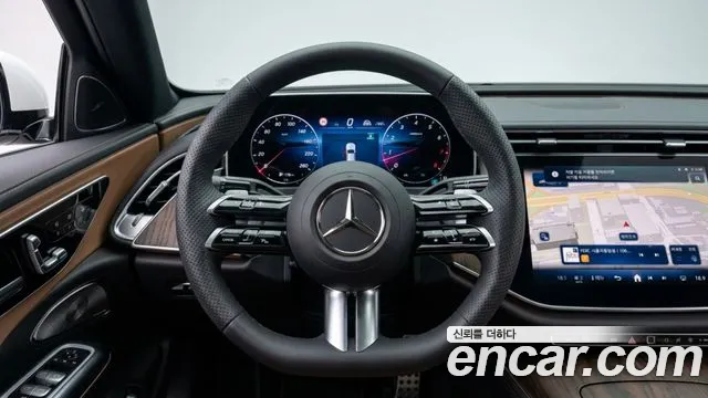 Mercedes-Benz E-Class — Фото автомобиля 10