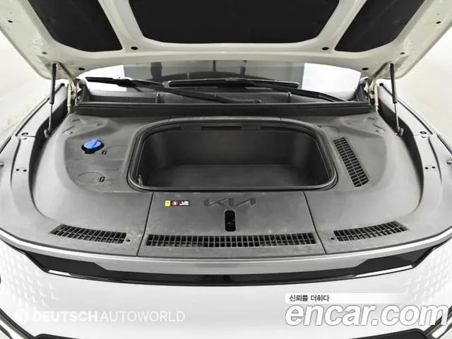 Kia EV9 — Фото автомобиля 6