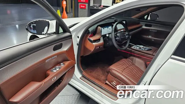 Genesis G90 Бензин 3.5 турбо AWD — Фото автомобиля 10