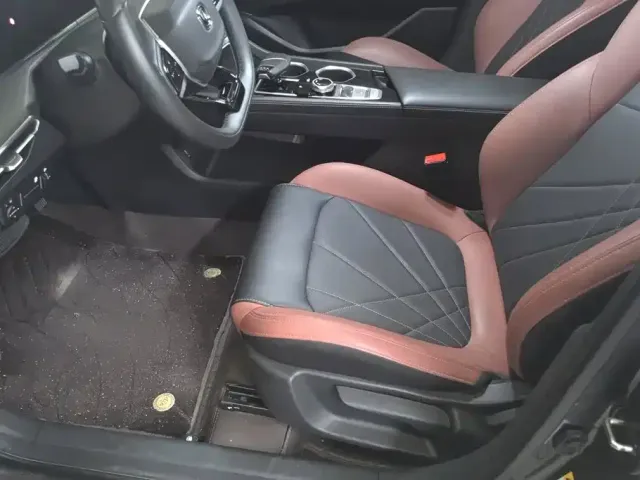 Changan Eado — Фото автомобиля 9