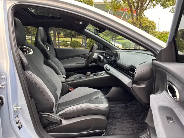 GAC Trumpchi Emkoo — Фото автомобиля 17
