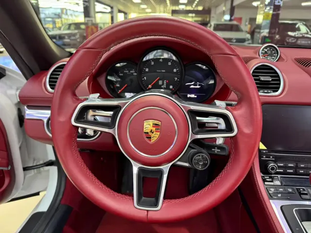 Porsche Porsche 718 2022 Boxster 2.0T — Фото автомобиля 9