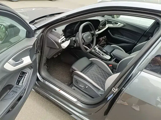 Audi A5L — Фото автомобиля 15