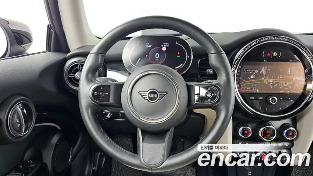 MINI Cooper — Фото автомобиля 19