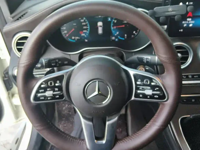 Mercedes-Benz GLC-Class — Фото автомобиля 15