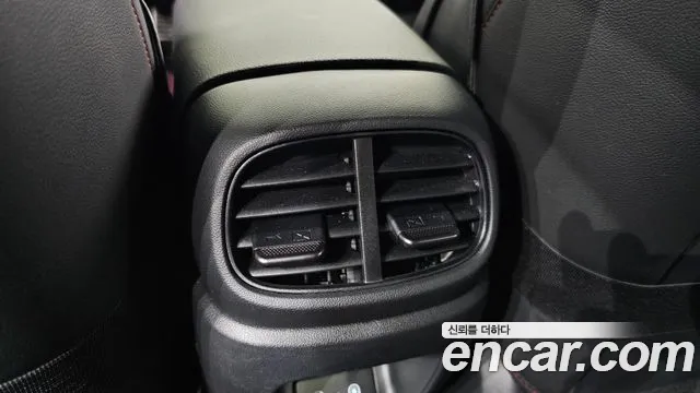 Hyundai Avante CN7 — Фото автомобиля 30