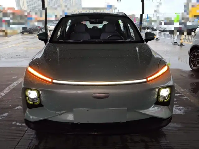 Geely Geometry E Firefly — Фото автомобиля 2