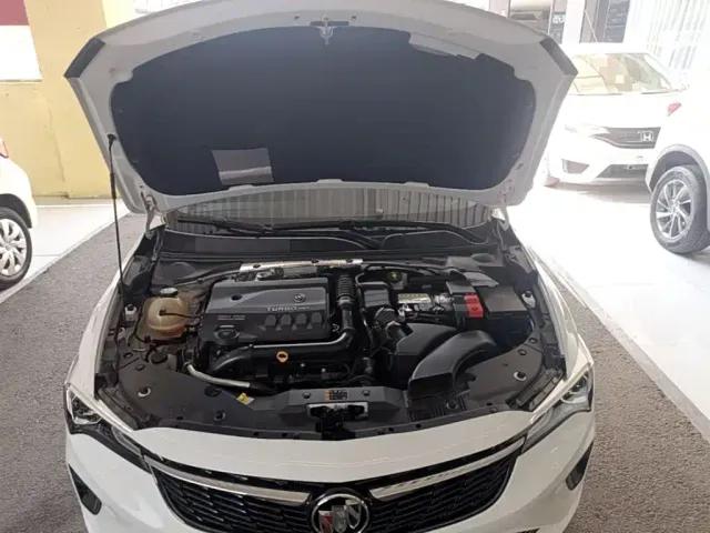 Buick Verano — Фото автомобиля 19