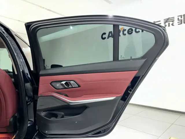 BMW 3 Series — Фото автомобиля 22