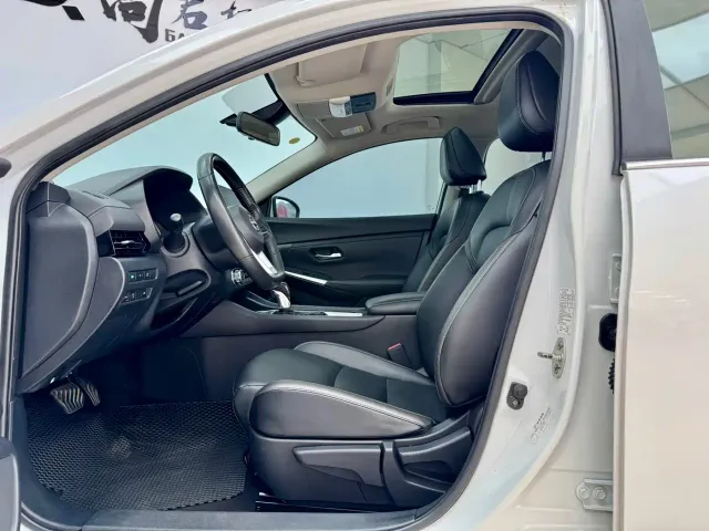 Nissan Sylphy — Фото автомобиля 5