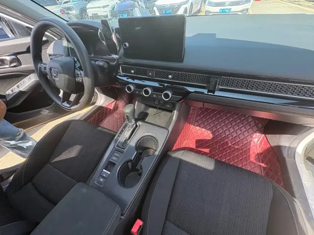Honda Civic — Фото автомобиля 13