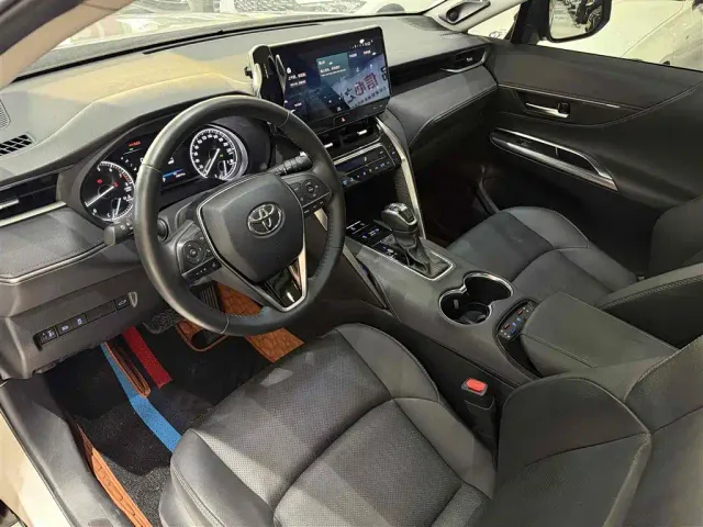 Toyota Venza — Фото автомобиля 11