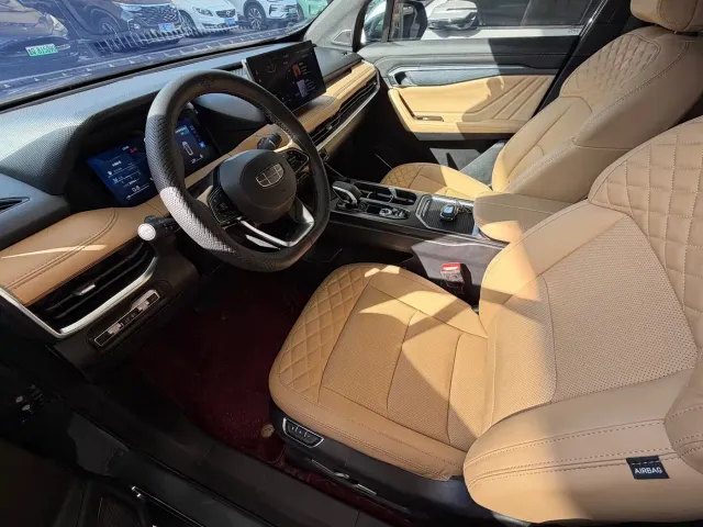 Geely Haoyue L — Фото автомобиля 6