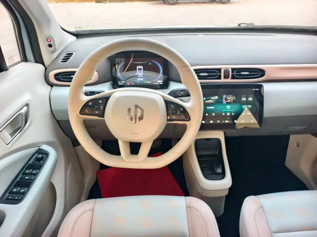 Leapmotor T03 — Фото автомобиля 12