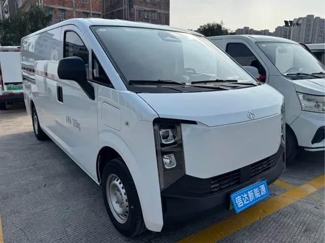 Changan Kuayue Kua Yue Xing Guang EV — Фото автомобиля 2
