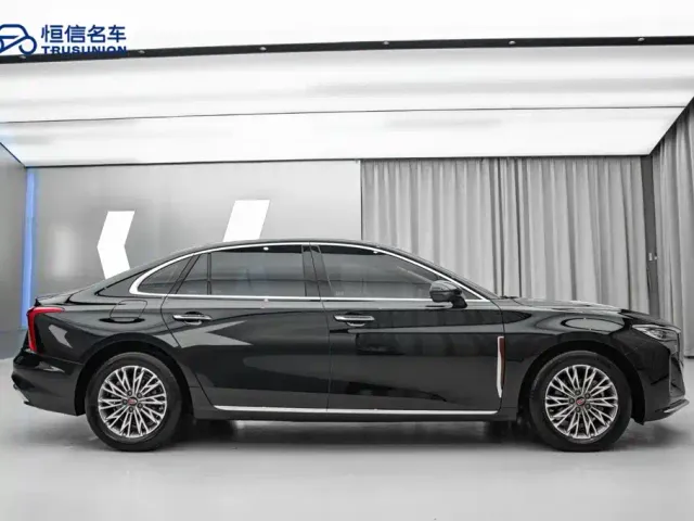 Hongqi H5 — Фото автомобиля 4