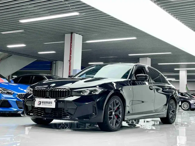 Фотография автомобиля — BMW 3 Series