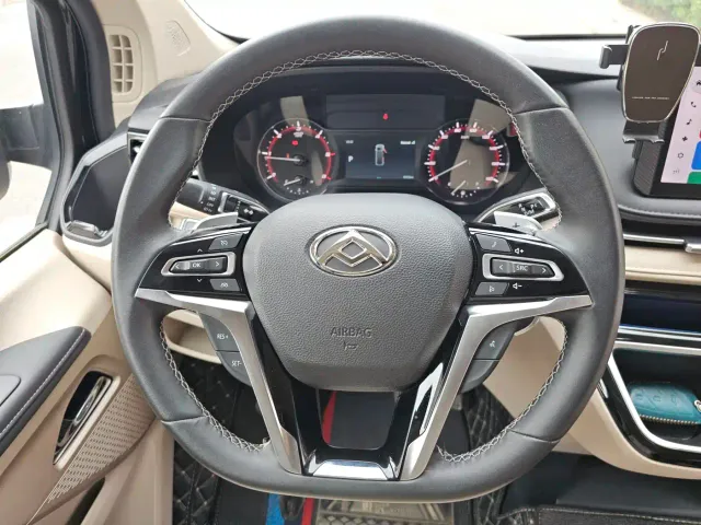 Maxus Xintu V70 — Фото автомобиля 15