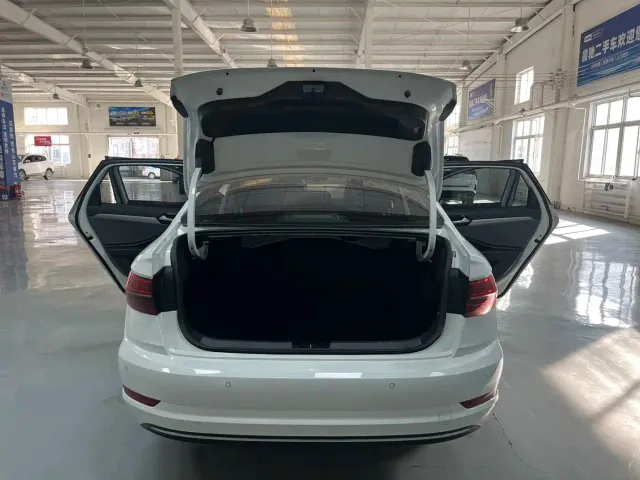 Volkswagen Sagitar — Фото автомобиля 17