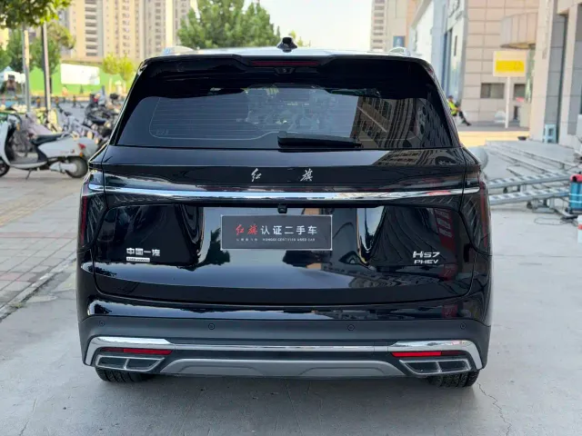 Hongqi HS7 PHEV — Фото автомобиля 7