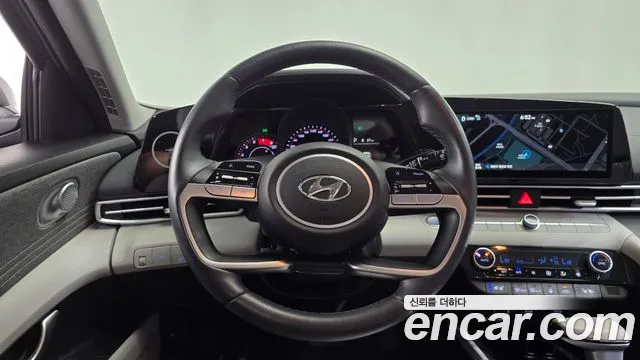Hyundai AVANTE Avante (CN7) — Фото автомобиля 13