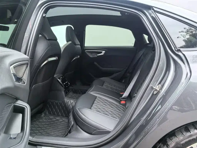 Audi A5L — Фото автомобиля 14