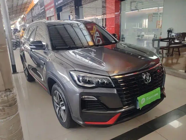 Changan CS75 — Фото автомобиля 3