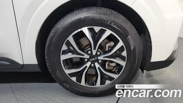 Kia Canival Carnival 4 поколение Дизель 9 мест Prestige — Фото автомобиля 5