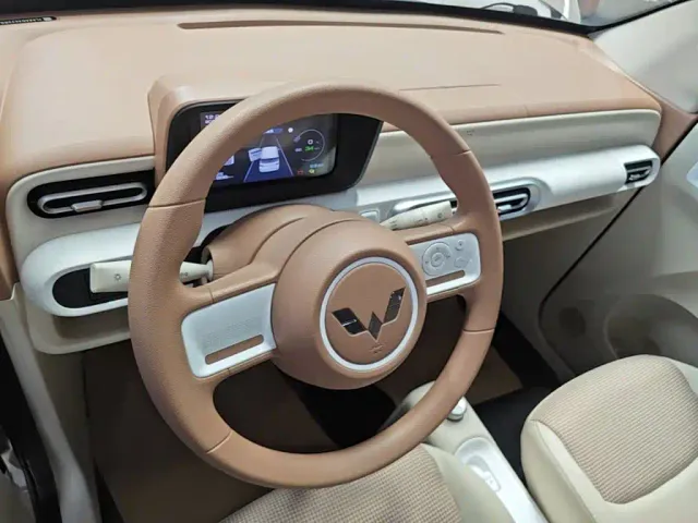 Wuling Hongguang Mini EV — Фото автомобиля 9