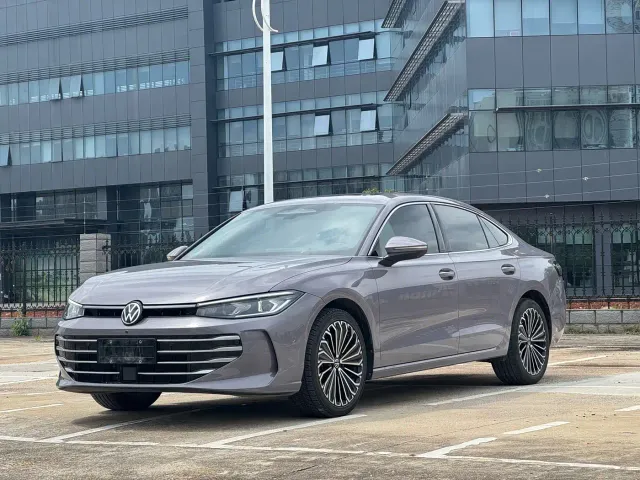 Фотография автомобиля — Volkswagen Passat