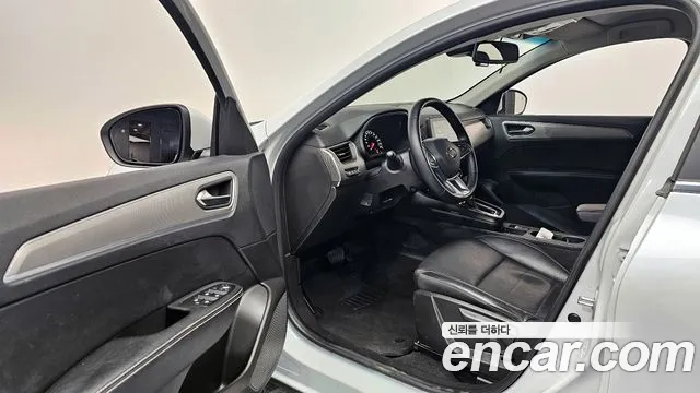 Renault-KoreaSamsung XM3 — Фото автомобиля 10