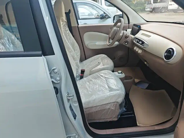 Wuling Hongguang Mini EV — Фото автомобиля 24