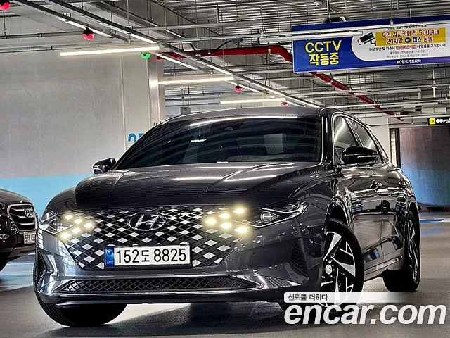Hyundai Grandeur (New) Hybrid — Фото автомобиля 11