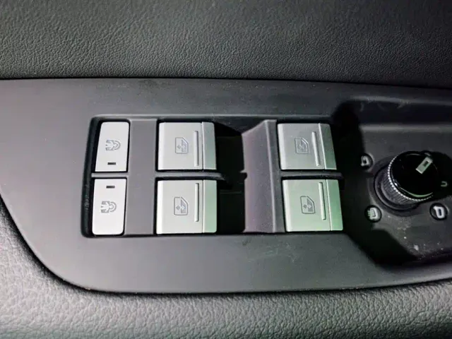 Audi A6L — Фото автомобиля 17