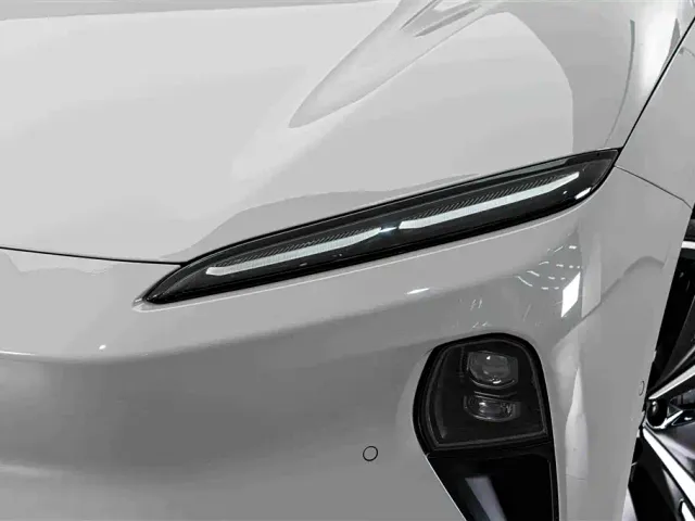 Nio ET5 Touring — Фото автомобиля 4