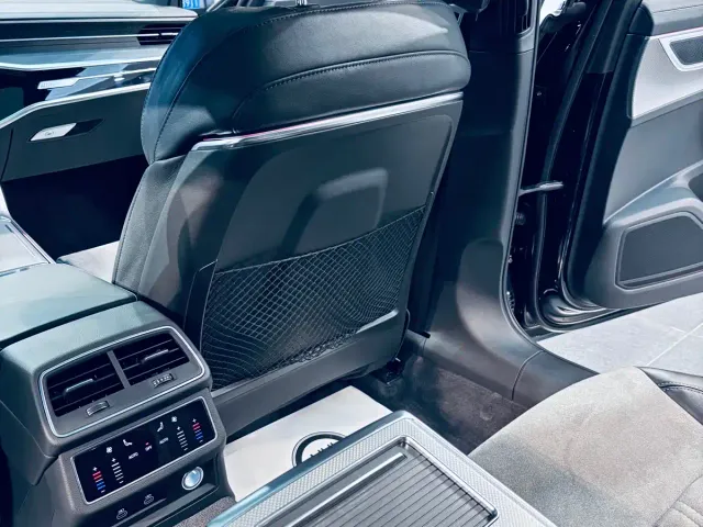 Audi A6L — Фото автомобиля 9