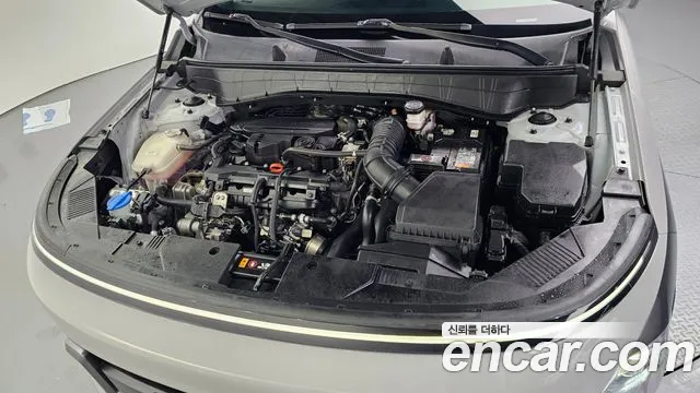 Hyundai Kona Kona (SX2) Бензин 1.6 турбо 2WD — Фото автомобиля 6