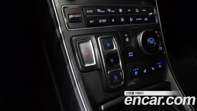 Hyundai Santafe — Фото автомобиля 9