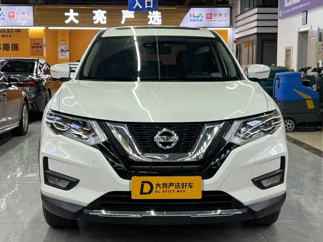 Nissan X-Trail — Фото автомобиля 4