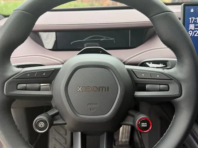 Xiaomi SU7 — Фото автомобиля 10